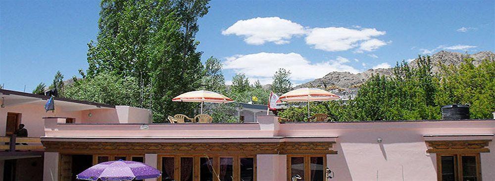 Beyond Stay - Kanika Himalayan View Лех Экстерьер фото